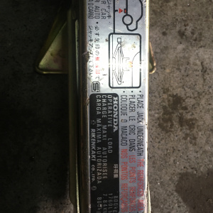 Домкрат Honda Avancier TA1/TA3/CC2/CC3/UA1/UA2/UA3/KA7/KA8/KA9/EY6/EY7/EY8/EY9/BB1/BB4/RN1/RN2/RN3/RN4/RN5 89310-SP0-003 800 кг. (C).