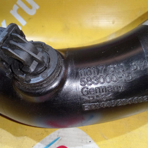 Патрубок интеркулера BMW 11617810317, 11618506079 X5 E70 M57N2 '2008 L левый с датчиком