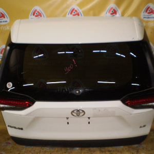 Дверь задняя TOYOTA RAV4 AXAA54 '2018- Спойлер,камера