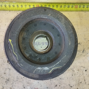 Шкив коленвала Nissan LD20-T Largo/Vanette C22 ДЕФЕКТ