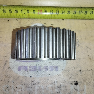 Шестерня грм Toyota 2L-TE Hilux Surf LN130 обводная с подшипником