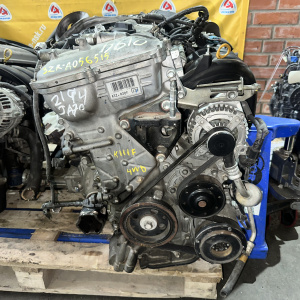 Двигатель Toyota 3ZR-FAE-A056515 БЕЗ КОНДЕРА И ГЕНЕРАТОРА Voxy ZRR70