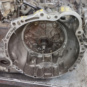 АКПП Toyota 5S A140E-812 (05A)  30500-33030 2WD ТРОС ОБРЕЗАН КИКДАУН ДЕФЕКТ КРЫШКИ РЕДУКТОРА без муфты Camry/Scepter SXV10