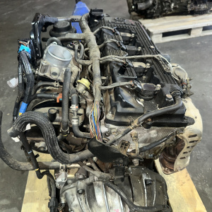 Двигатель Toyota 2TR-FE-0854637 с EGR без кондёра и генератора Hiace TRH2