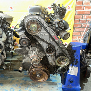 Двигатель Toyota 1KZ TE-0495585 4WD БЕЗ НАВЕСНОГ БЕЗ ТНВД И ТУРБИНЫ Hiace