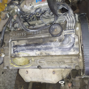 Двигатель Mitsubishi 4G63-PQ0854 2WD/4WD 2 вальн DOHC Chariot/RVR N23