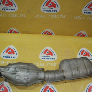 Глушитель Subaru Legacy BH5, BE5 EJ206, EJ208 средняя часть с катализатором и резонатором. до рейсталинг с1996 до 2000г.