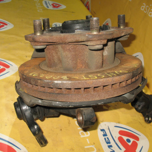 Ступица Mazda WHS5 Titan 5 шпилек. в сборе. суппорт E5405 перед, прав 2WD