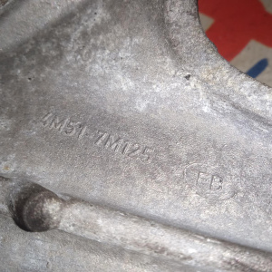 Кронштейн опоры двигателя Ford QQDA/QQDB Focus 2 CAP 1.8L Duratec He (125PS) 5MT B5/IB5 L 4M51-7M125-FB