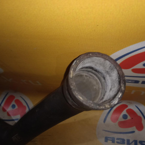 Патрубок радиатора Ford Focus 2 CAP QQDA/QQDB перед, лев верх 1.8L Duratec He 3M5H-8260-EH