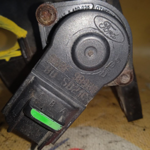 Датчик положения дроссельной заслонки Ford 988F9B989BB, 1071403 Mondeo 3 GE/B4Y CHBB/CJBB/CJBC 1.8L 2.0L Duratec He