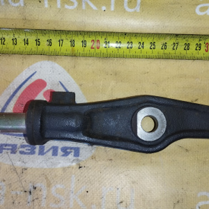 Крепление подушки ДВС Honda B20B CR-V RD1/EL3 2WD/4WD a/t низ. + болт перед, прав н 50843-S10-000/( S10A ) + 90133-S04-000