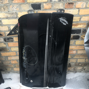 Дверь боковая SUBARU Forester SF5 '1997-2000 перед, прав дефект (цена за голое железо)