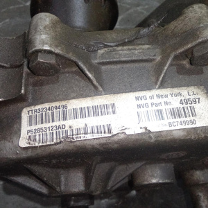 Раздатка Jeep EKG/ENR Cherokee KJ '2003 3.7L NV242J 272 (разбит корпус) 52111022AH