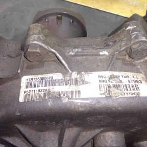 Раздатка Jeep EKG/ENR Cherokee KJ '2003 3.7L NV242J 272 (разбит корпус) 52111022AH