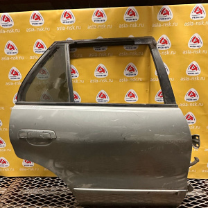 Дверь боковая MITSUBISHI Legnum EA1W зад, прав Дефект (цена за голое железо)