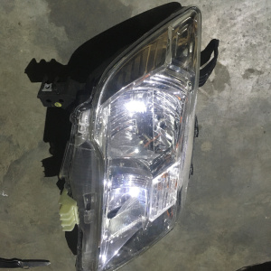 Фара Nissan 100-23097 прав Serena C26 '2010-2013 Xenon