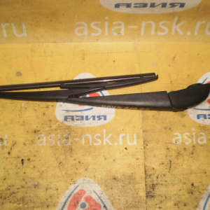 Держатель дворника Toyota Rav4 AXA50 R
