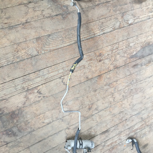 Трубка кондиционера TOYOTA SV30 Vista/Camry