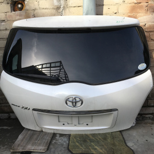 Дверь задняя Toyota Mark X Zio GGA10