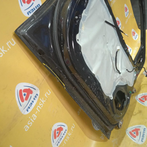 Дверь боковая Chevrolet Aveo T300 '2011-2016 перед, лев в сборе (замято у ручки и снизу)