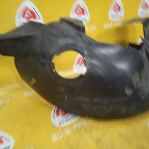 Подкрылок Dodge Nitro KA '2007 перед, лев 55157171AD