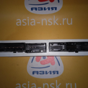 Блок комфорта BMW 7-Series E65/E66 Блок управления в двери водителя F 61356964141