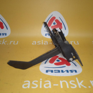 Замок капота Chrysler 300C LE/LE57T '2007