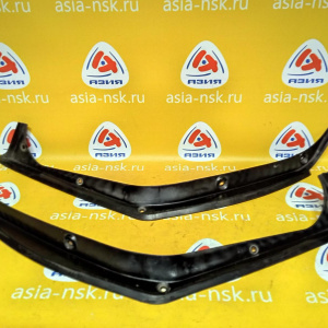 Накладка на крыло Mercedes C-Class W204 R в пара прав+лев A2046931533, A2046931633