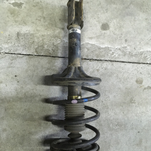 Стойка Mitsubishi CU2W/CU4W Airtrek '2002-2005 перед, лев