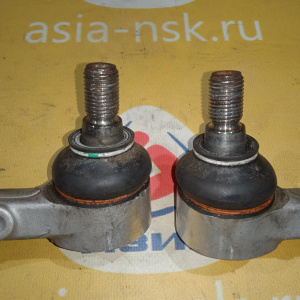 Рычаг Mercedes W204 C-Class F в пара A2043308711, A2043308811