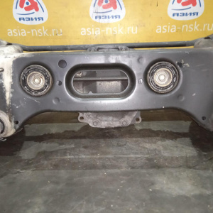 Балка Mercedes C-Class W204 R M271KE18ML В сборе, редуктор 3.07 (2043505801, 2043501914) A2043500141, A2043500614 '2008