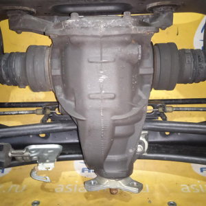 Балка Mercedes C-Class W204 R M271DE18AL В сборе, редуктор 3.07 (2043509902, 2043501914) A2043500141, A2043500614 '2010