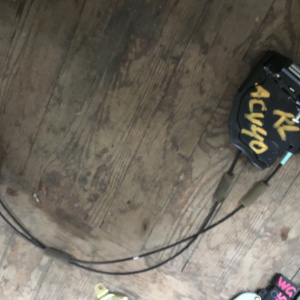 Замок двери Toyota ACV40 Camry RHD зад, лев