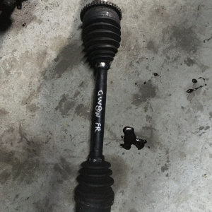 Привод Mazda GF8P/GW8W перед, прав ABS 28/26 без подвесного (вылетела наружн.граната) '2000-
