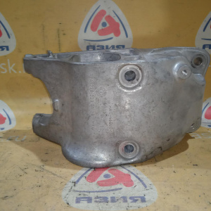 Кронштейн опоры двигателя Mercedes M270E16/270.910 B-Class W246 '2013 Сзади снизу справа R A2702230138