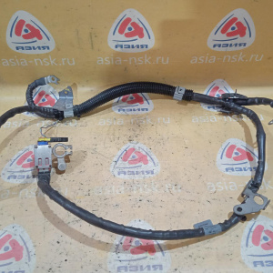 Клемма Mercedes A2124408058 E-Class W212 M274E20/274.920 '2014 плюс АКБ