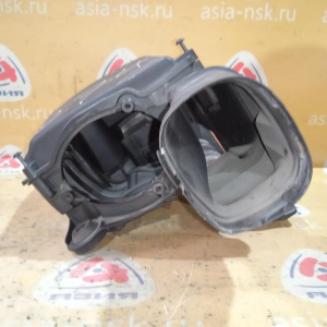 Корпус воздушного фильтра Mercedes E-Class W212 M274E20/274.920 A2740900001 '2014
