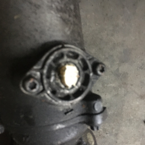 Рулевая рейка TOYOTA GRS182/GRX121 дефект разъема