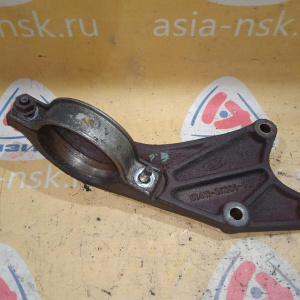 Кронштейн привода Ford Split Port/YS4E Focus 1 CAK '2002 XS4W-3K305-DB