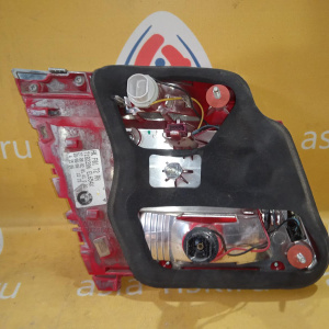 Стоп BMW 7-Series F01 '2008 L Внутри (в крышку багажника справа) ! Оплавлен цоколь 63217182206