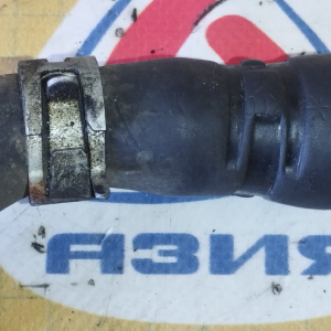 Патрубок радиатора печки Toyota 87245-2D340 Caldina ST190/ST195/ST210 3S/4S ДЕФЕКТ КРАЙ РАЗДУЛО низ, с помпы на радиатор печки ( катушечный )