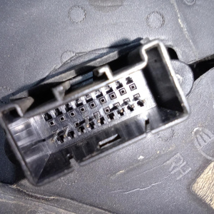 Зеркало Opel Astra H A04/L35/L48 прав 7к. Правый руль, Чёрное 13141990