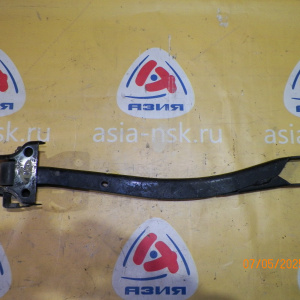 Рычаг Subaru SG5/SG5 Forester зад, прав продольный с креплением. 20540SA000