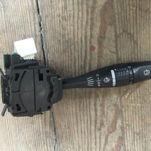 Блок подрулевых переключателей MITSUBISHI Pajero IO H66W/H76W L