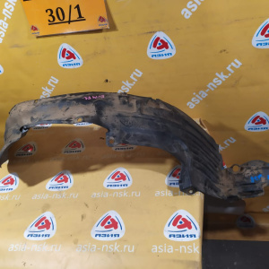 Подкрылок NISSAN Bluebird U14 перед, лев ДЕФЕКТ 63843 8E000