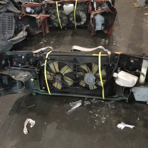 Ноускат Toyota Vista Ardeo SV50 '1998-2000 a/t дефект крепления фар ф.32-164