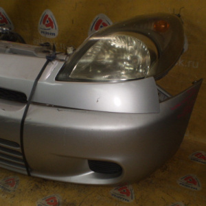 Ноускат Toyota Funcargo NCP20 '1999-2002 a/t Дефект стекла фар (глубокие царапины) ф.52-024