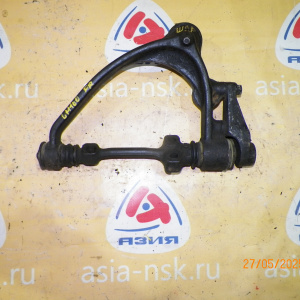 Рычаг Toyota KZH106/KZH116/KZH126/LH109/LH118/RZH119/KCH16/VCH16/VCH28/KCH46 Hiace перед, прав в Люфт в шаровой. Толстый без креплением под ABS. 4WD