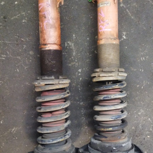 Стойка HONDA RF2 Stepwgn TEIN (цена указана за пару)